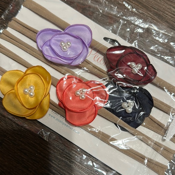 •NEW•Posh Peanut Baby Flower Headbands - Picture 2 of 3